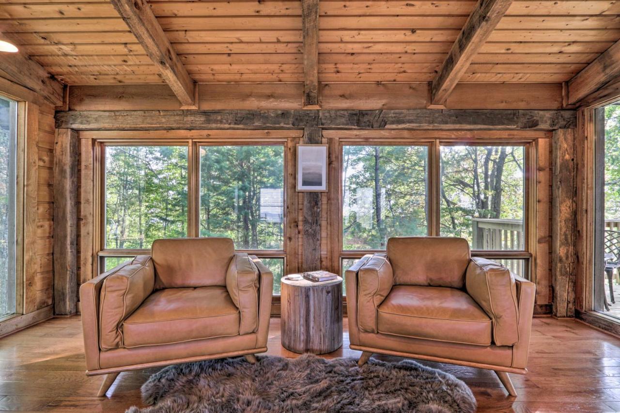 Upscale Gatlinburg Cabin Deck, Fire Pit And Hot Tub Kültér fotó