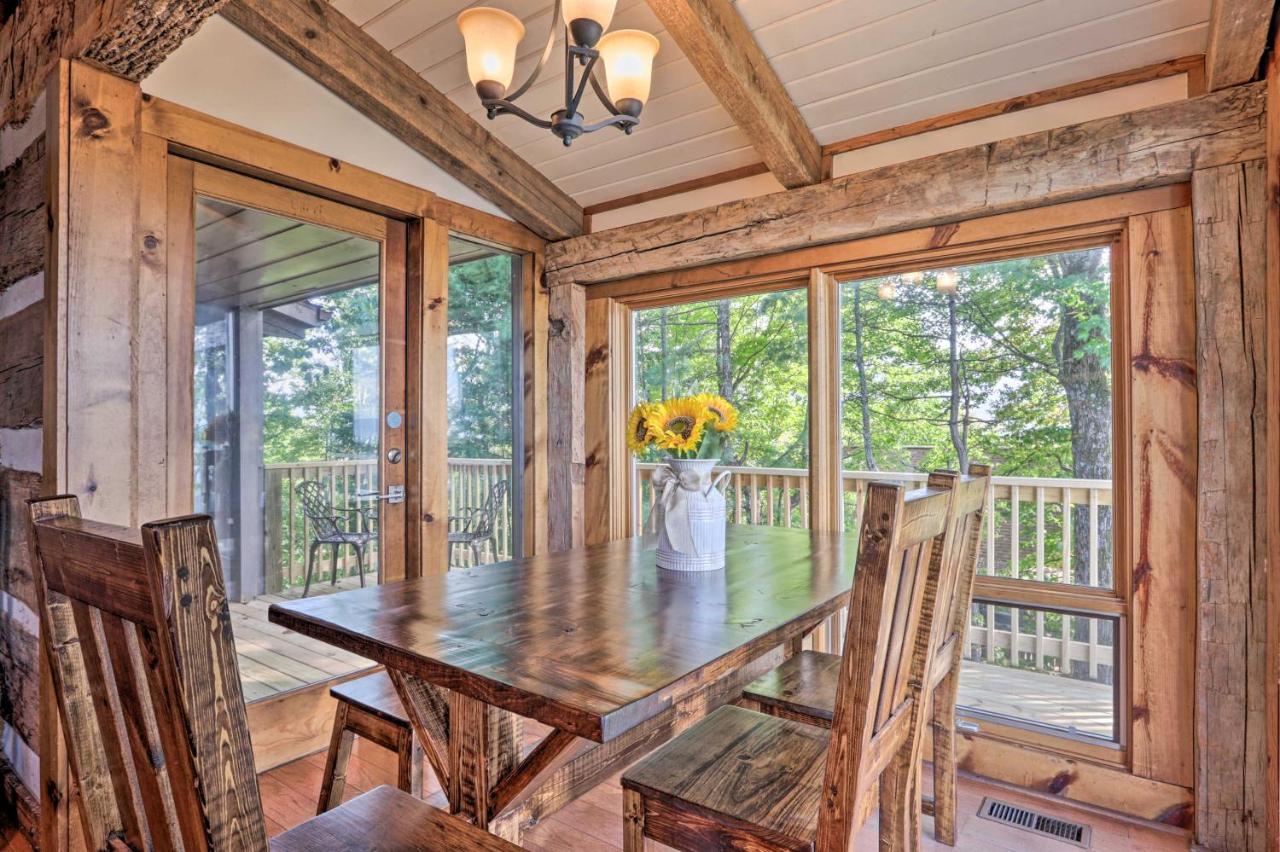 Upscale Gatlinburg Cabin Deck, Fire Pit And Hot Tub Kültér fotó